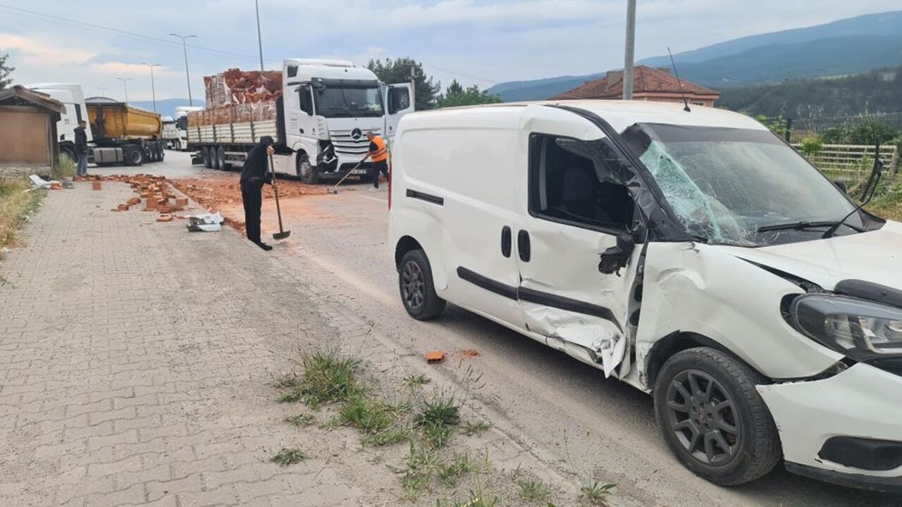Karabük Kastamonu Feci Kaza (3)