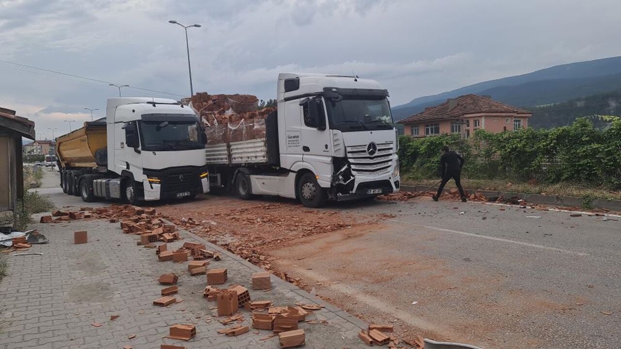 Karabük Kastamonu Feci Kaza (4)