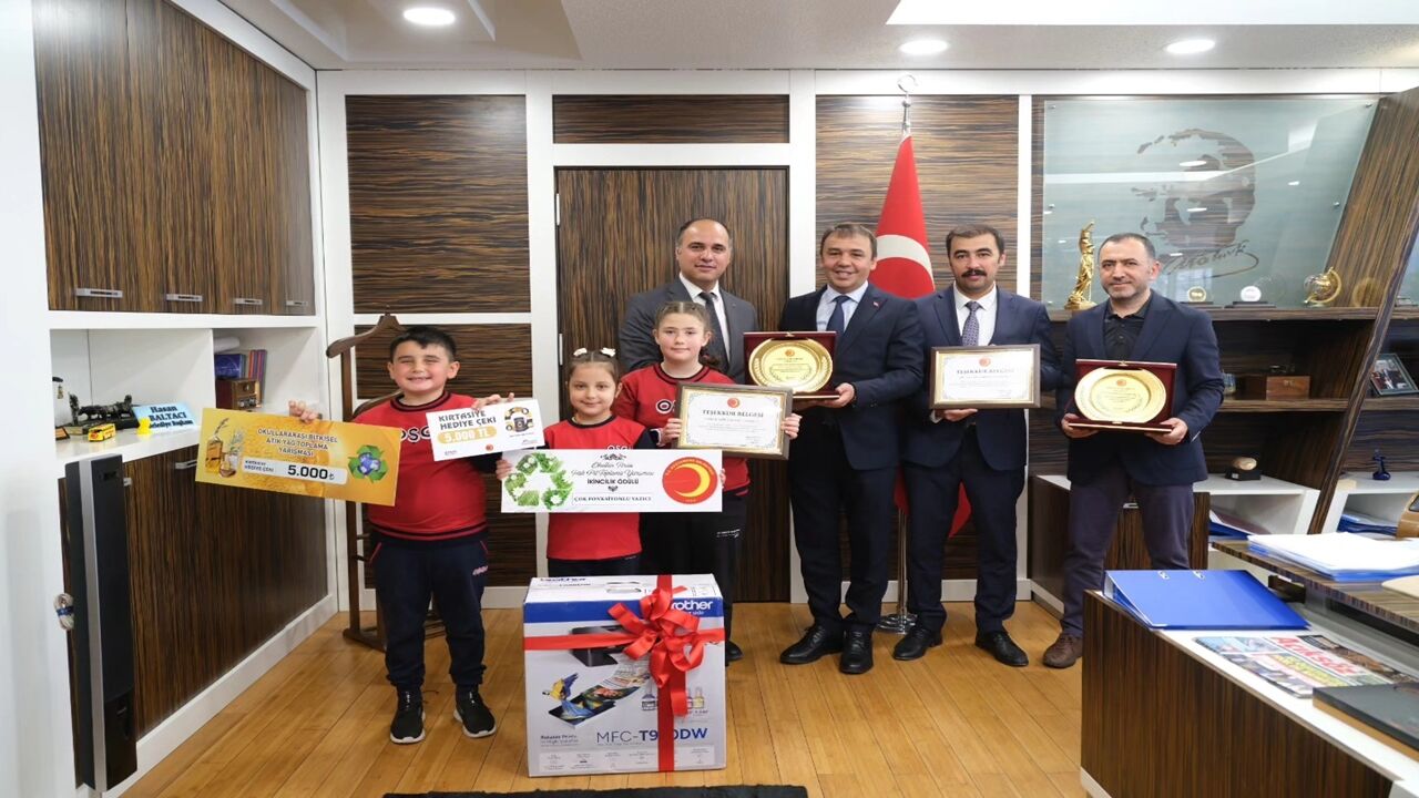 Kastamonu Belediyesi Atık Pil Ödül (5)