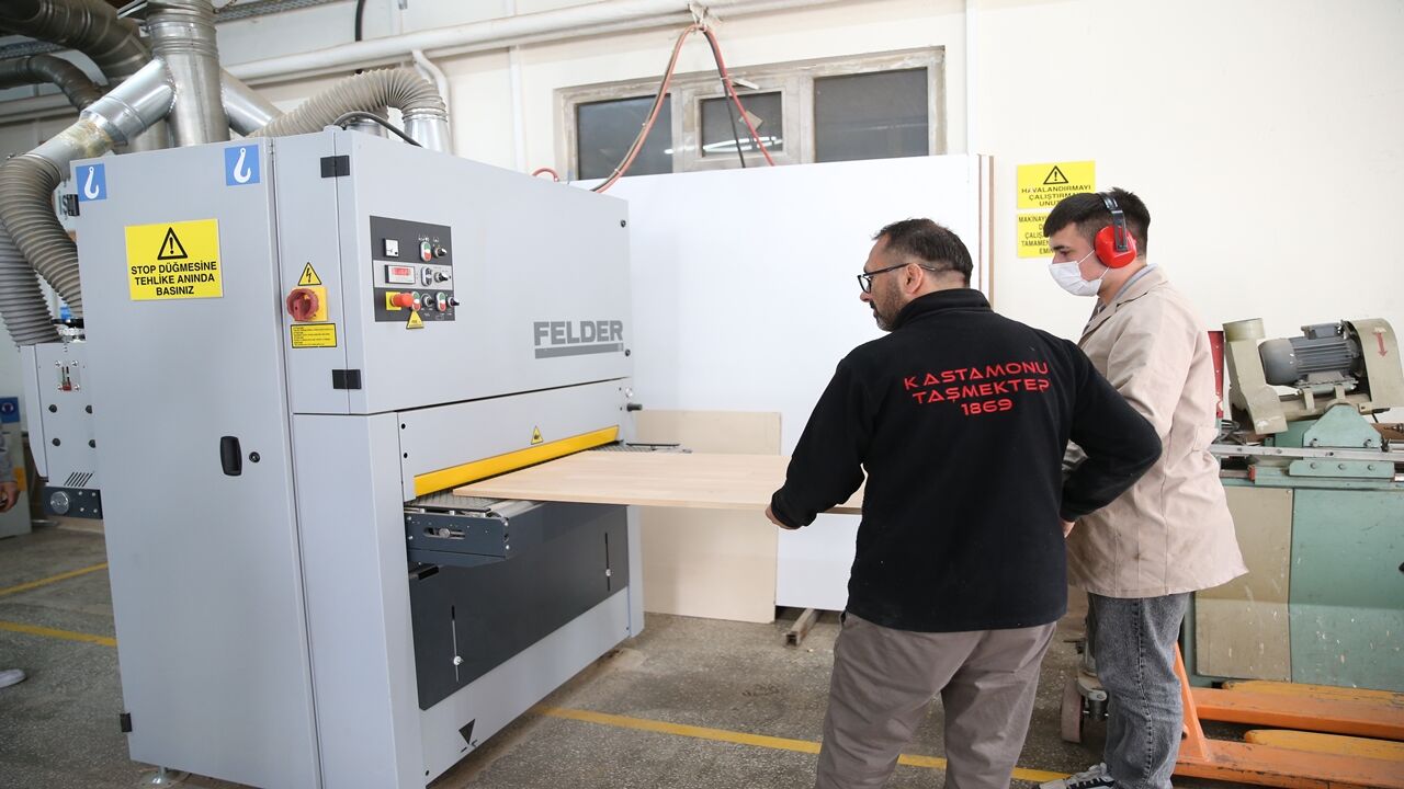 Kastamonu Da Fabrika Gibi Okul Taş Mektep (8)