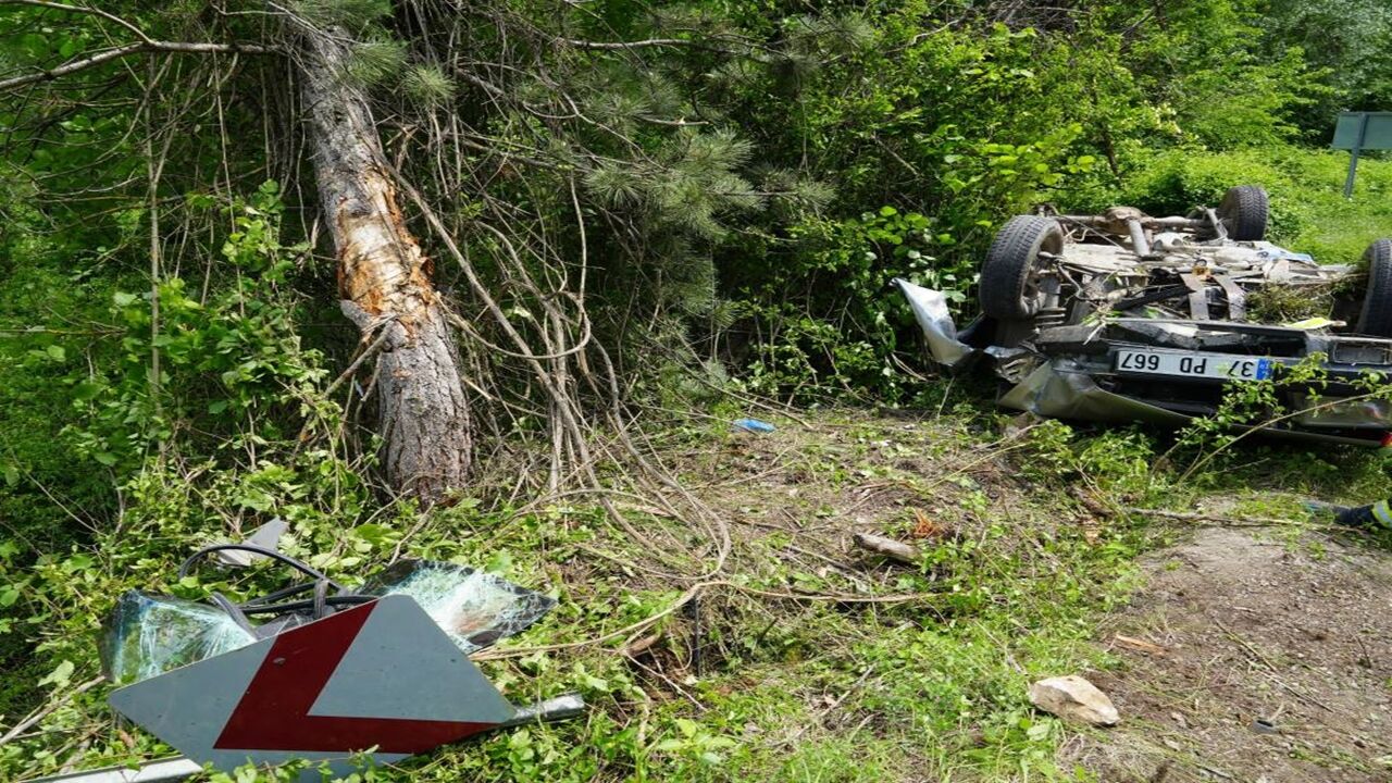 Kastamonu Feci Kaza Yaralılar Varr (3)