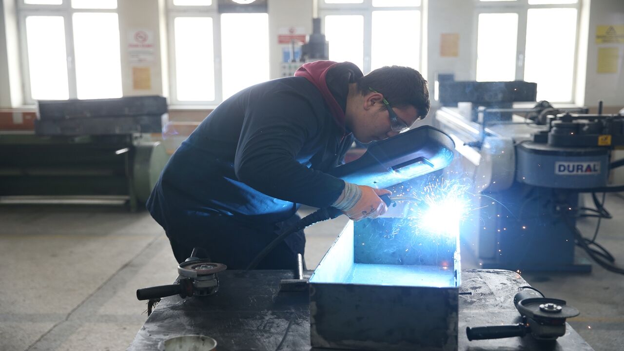 Kastamonu Taş Mektep Okul Mu Fabrika Mı (2)