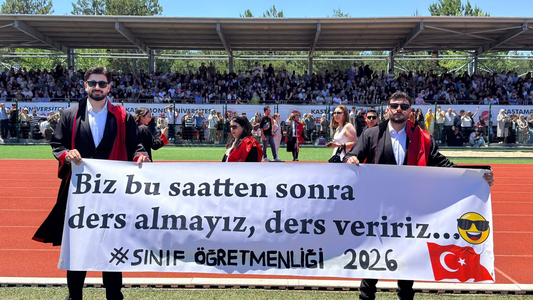 Kastamonu Üniversitesinde Mezuniyet Coşkusu (17)