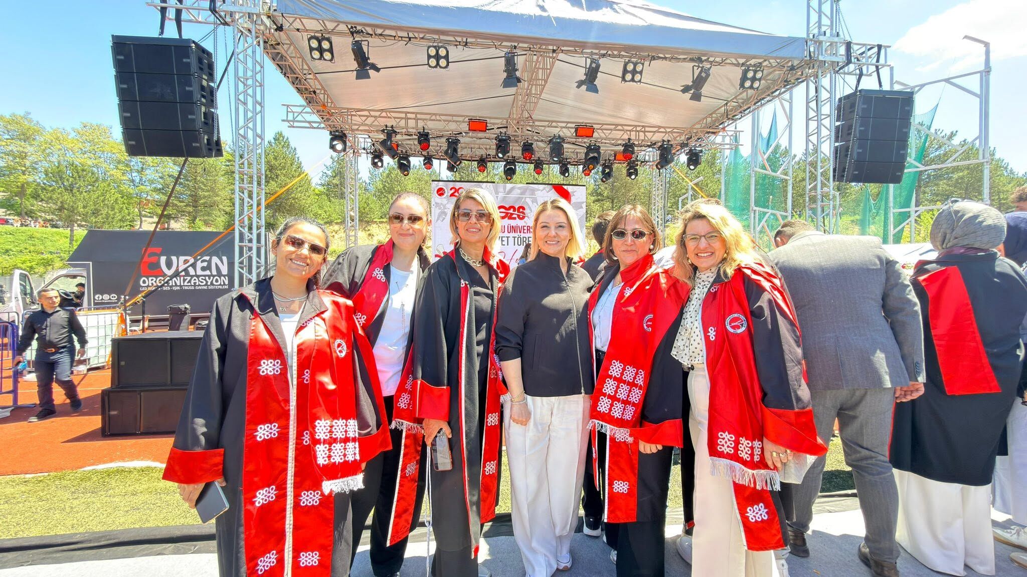 Kastamonu Üniversitesinde Mezuniyet Coşkusu (19)