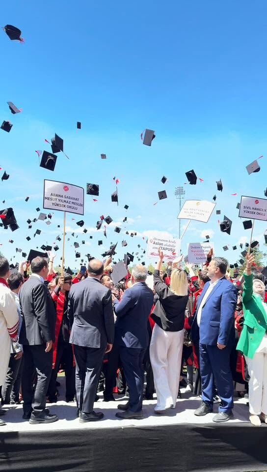 Kastamonu Üniversitesinde Mezuniyet Coşkusu (5)