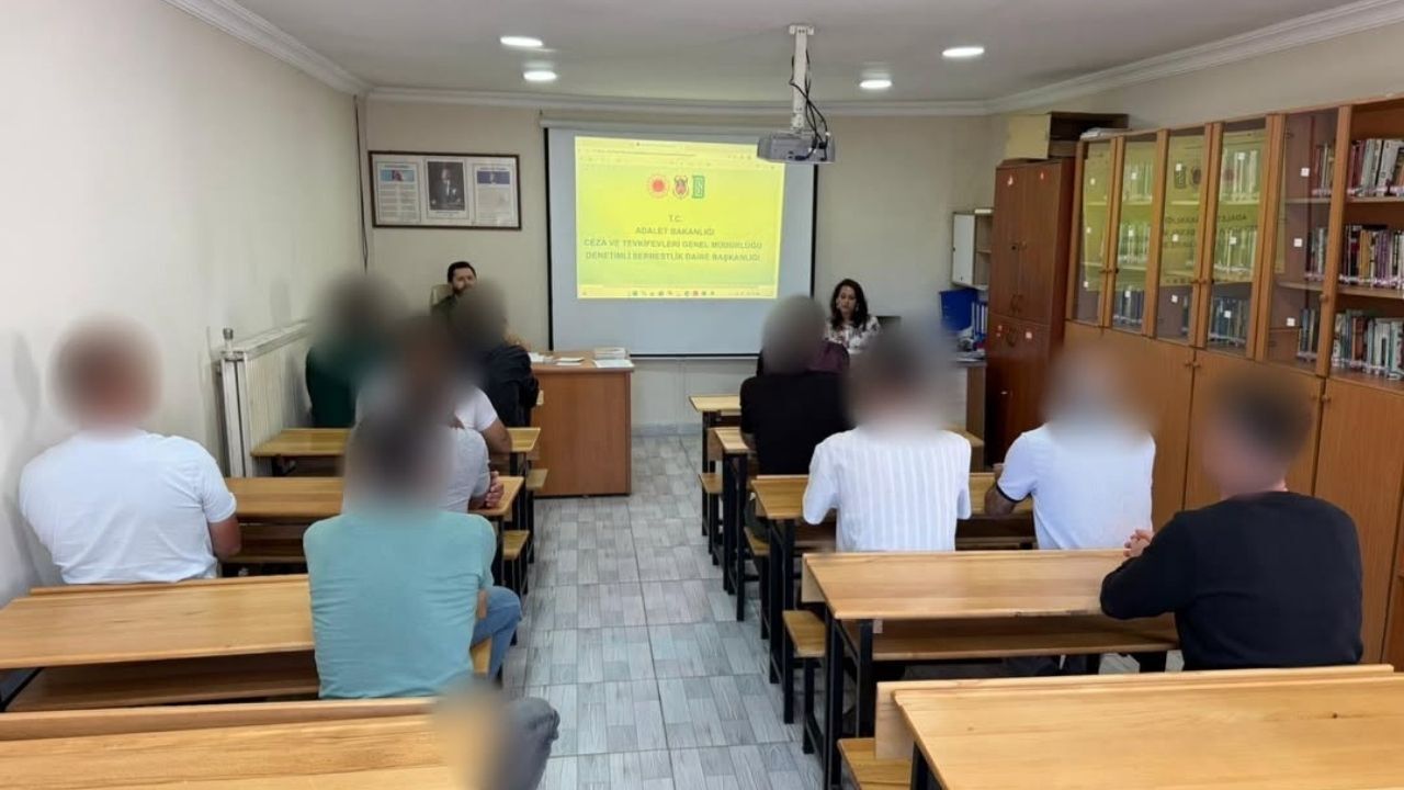 Kastamonu’da Hükümlülere Denetimli Serbestlik Semineri (1)