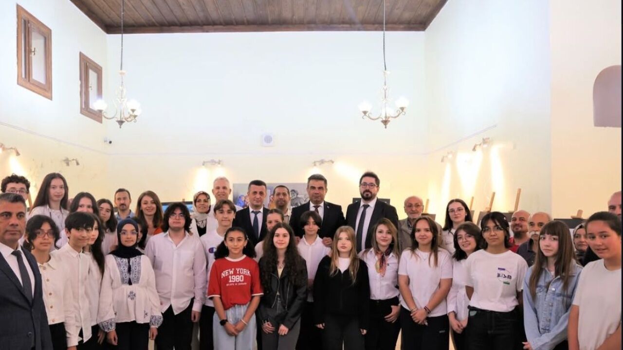 Kastamonu'da Sanat Rüzgarı! Bi̇lsem Öğrencilerinin Eserleri Sergide Buluştu (4)