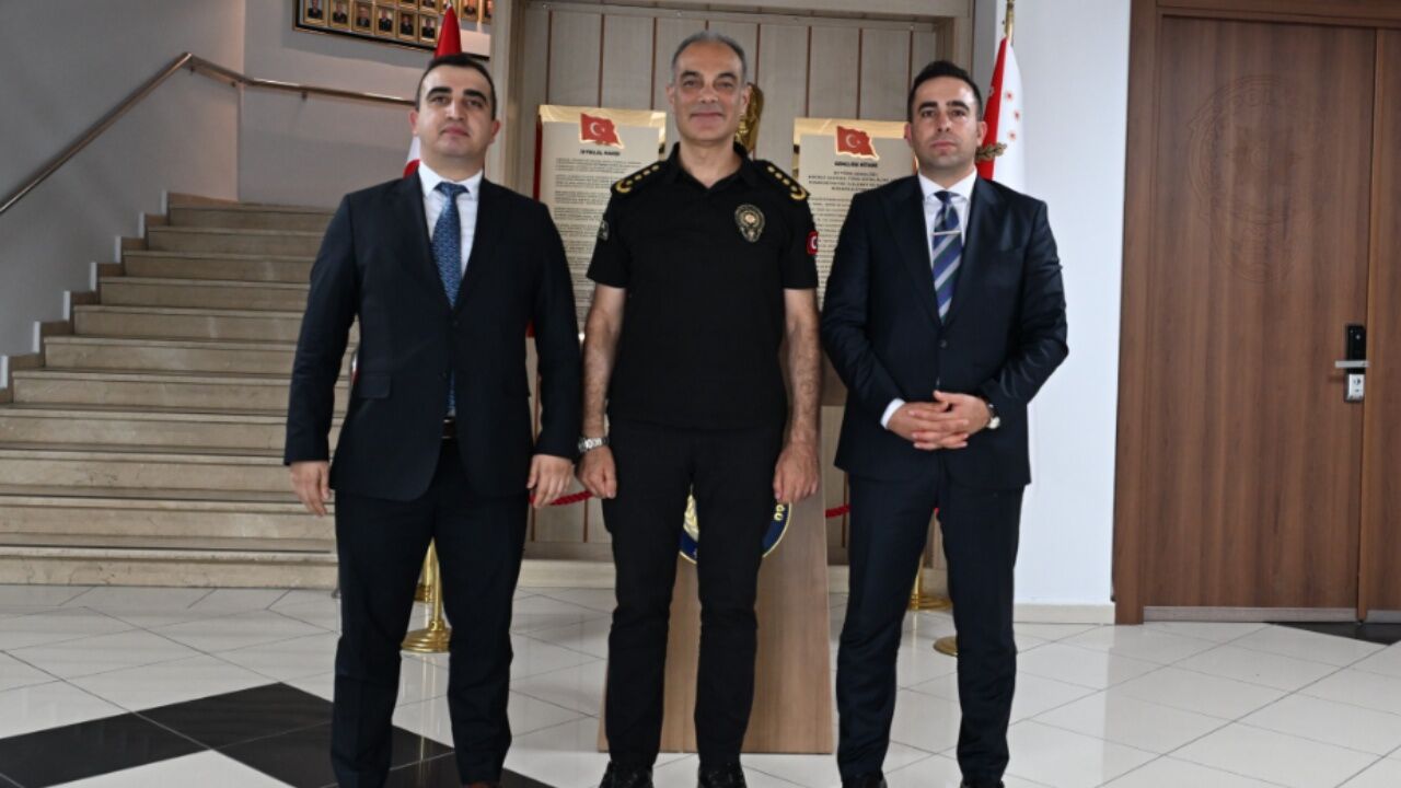 Kastamonu’da Veda Ziyareti Savcılardan Emniyet Müdürü Tamer Taş’a Ziyaret (1)