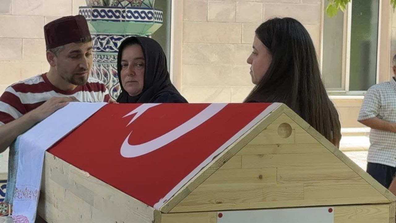 Kelkit Çayı’nda Acı Son 26 Yaşındaki Genç Toprağa Verildi (2)