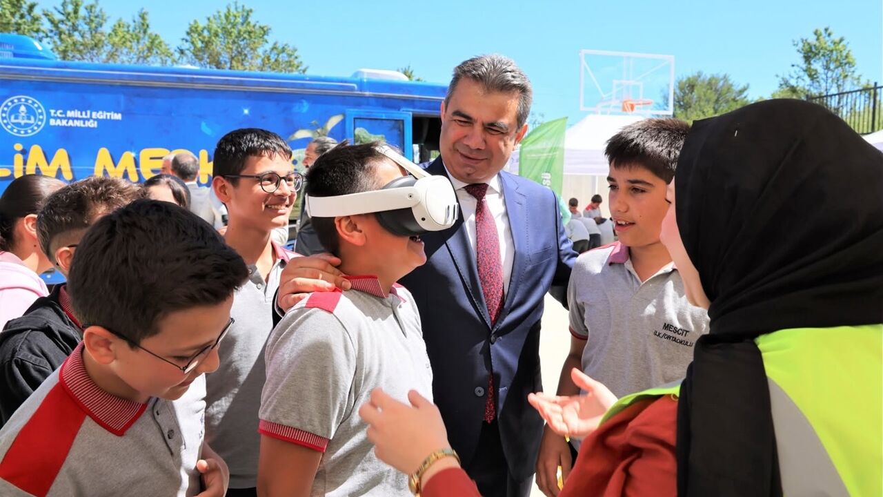 Milli Eğitim Kermes Müdür (1)