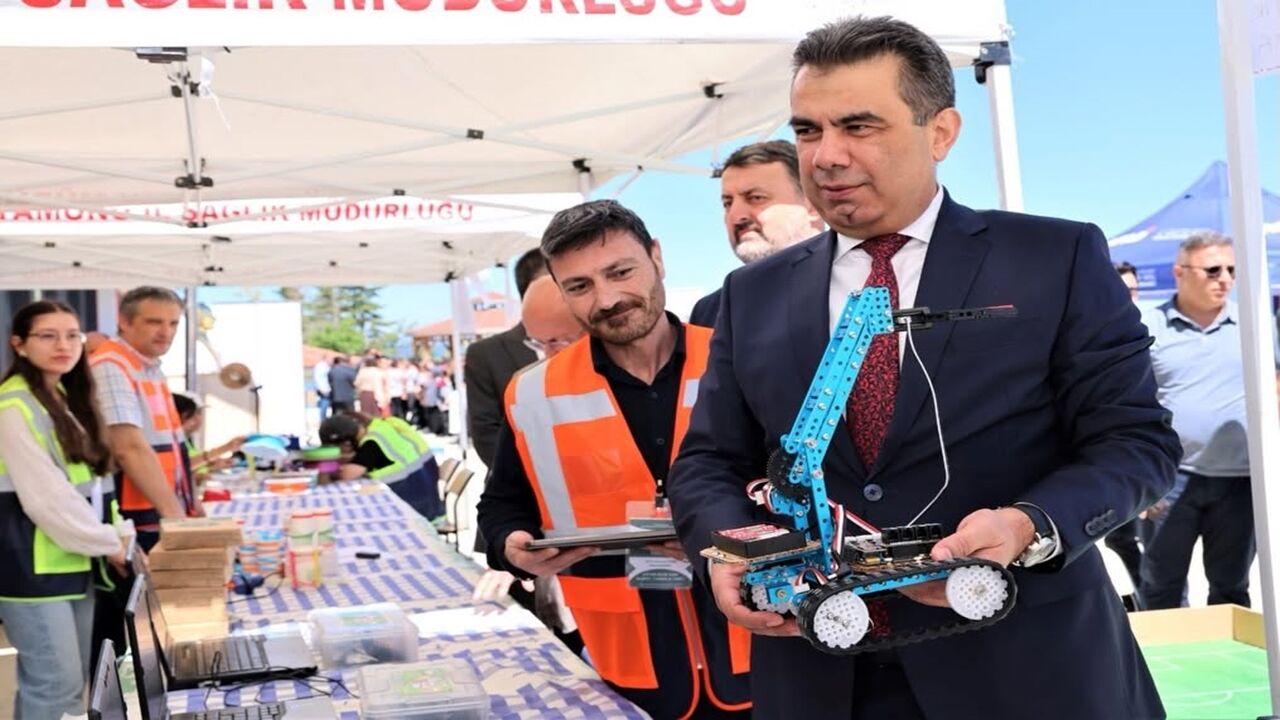 Milli Eğitim Kermes Müdür (7)