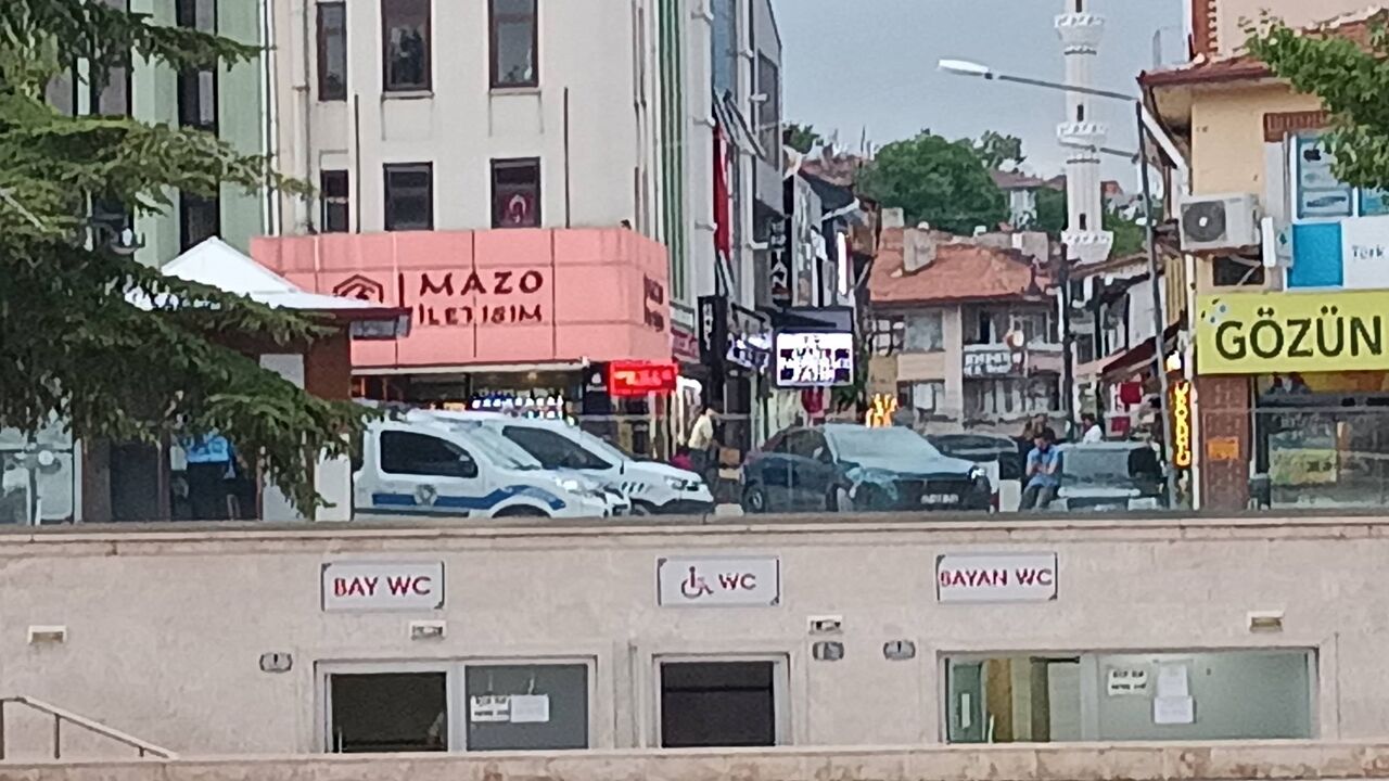 Nasrullah Meydanı Trafik (2)