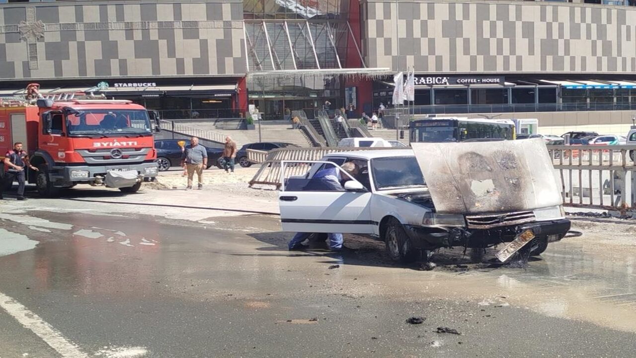 Otomobil Yandı Kastamonu (2)