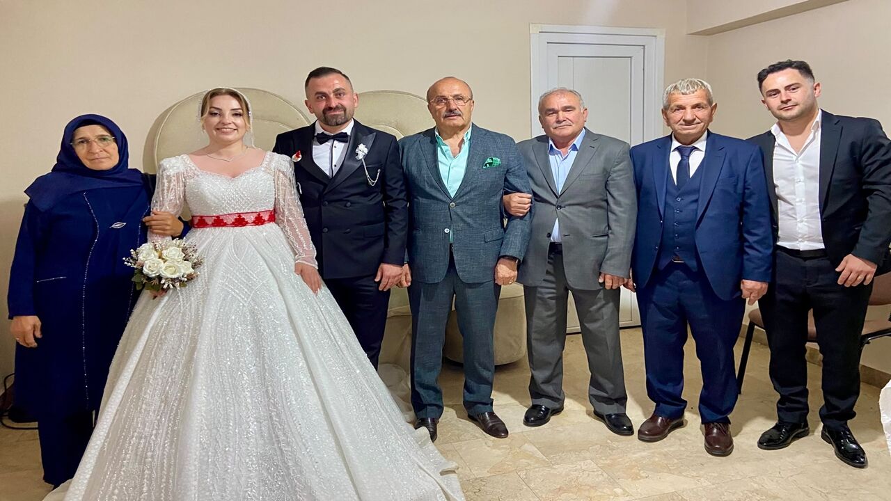 Özkan Ve Demir Aileleri (1)