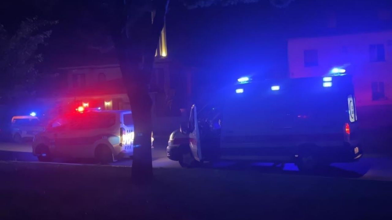 Parkta Başlayan Tartışma Kanlı Bitti 2 Kişi Vuruldu (2)