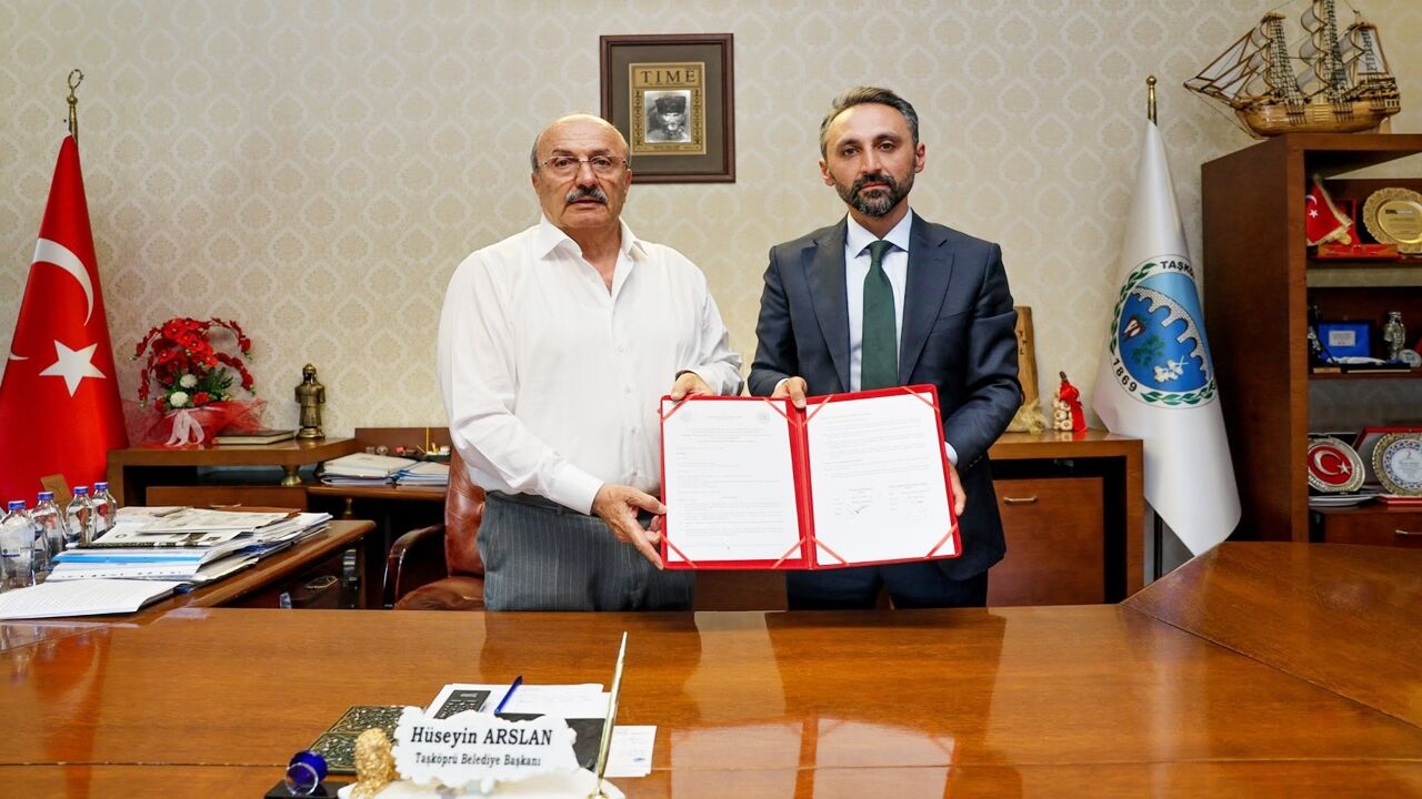 Sarımsak Için Kritik Imza (2)