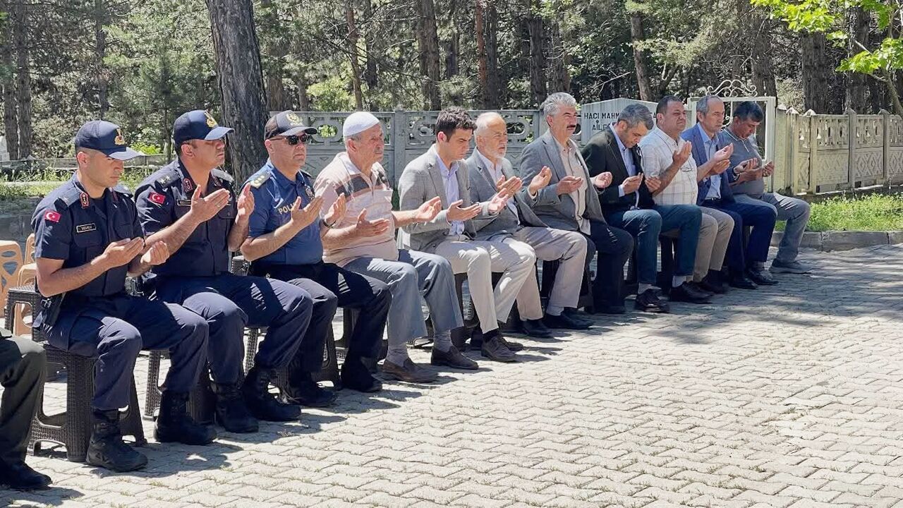 Şehit Jandarma Piyade Asteğmen Mustafa Kasar (3)