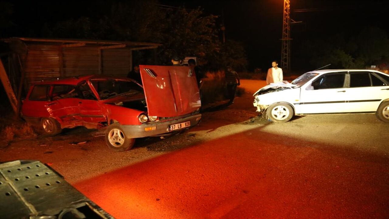 Taşköprü Çepni Köy Ayrımı Feci Kaza (4)