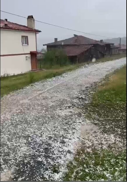 Taşköprü Ilçesi Dolu Yağışı (3)