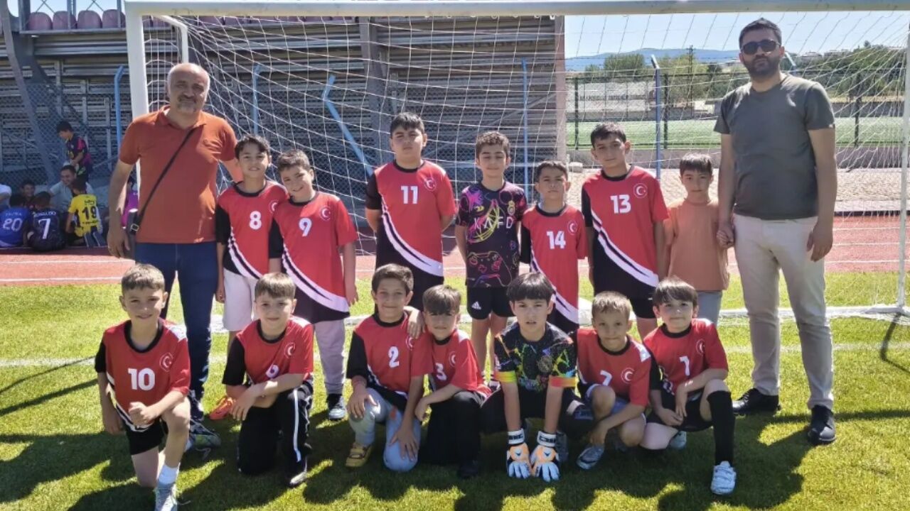 Taşköprü’de Miniklerden Büyük Performans! Futbol Şenliği İlgi Gördü (5)