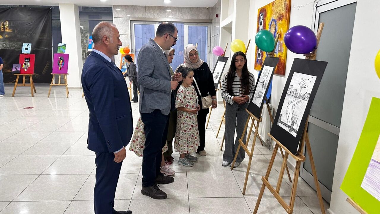 Taşköprü’de Yıl Sonu Şöleni Öğrencilerden Unutulmaz Gösteri (6)