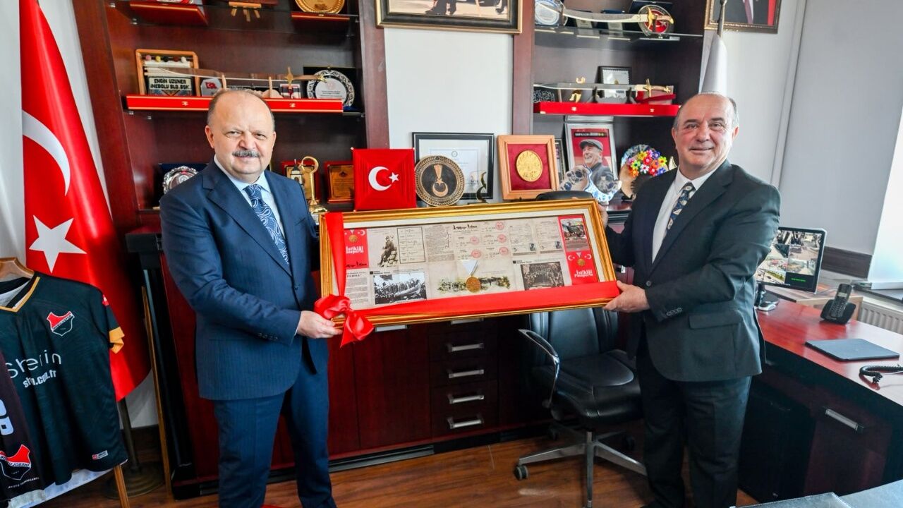Vali Meftun Dallı İnebolu’da Ziyaretlerde Bulundu (1)