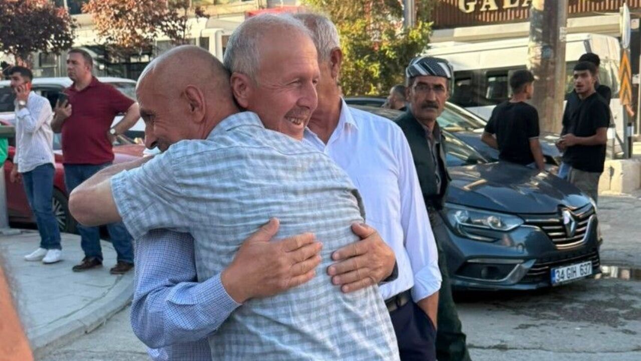43 Yıllık Bir Vefa Hikâyesi İlk Adımını Hakkâri’de Atmıştı, Taşköprü’den Emekli Oldu (2)