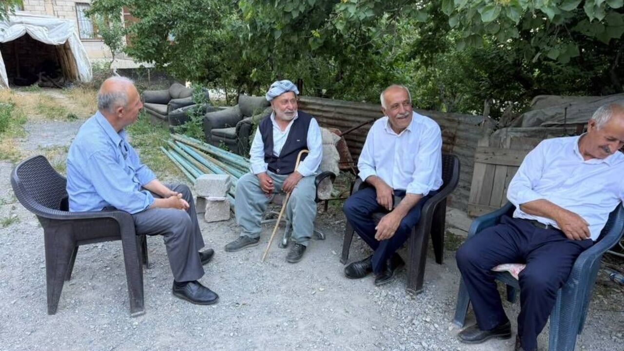 43 Yıllık Bir Vefa Hikâyesi İlk Adımını Hakkâri’de Atmıştı, Taşköprü’den Emekli Oldu (3)