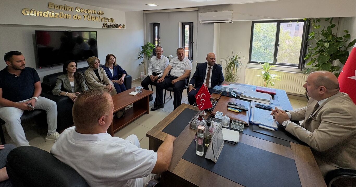 Ak Parti Mhp (1)