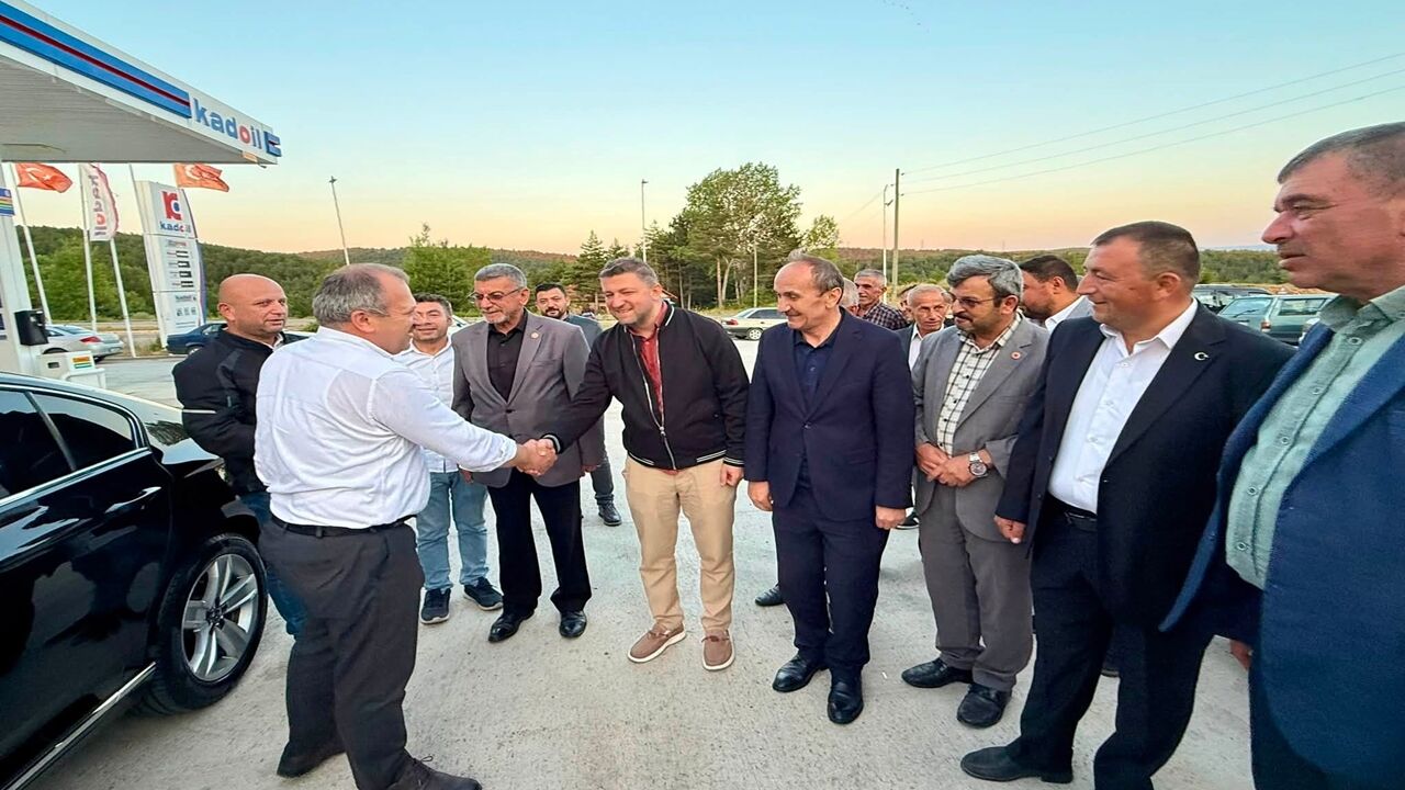 Araç Milletvekilleri Toplantı (2)