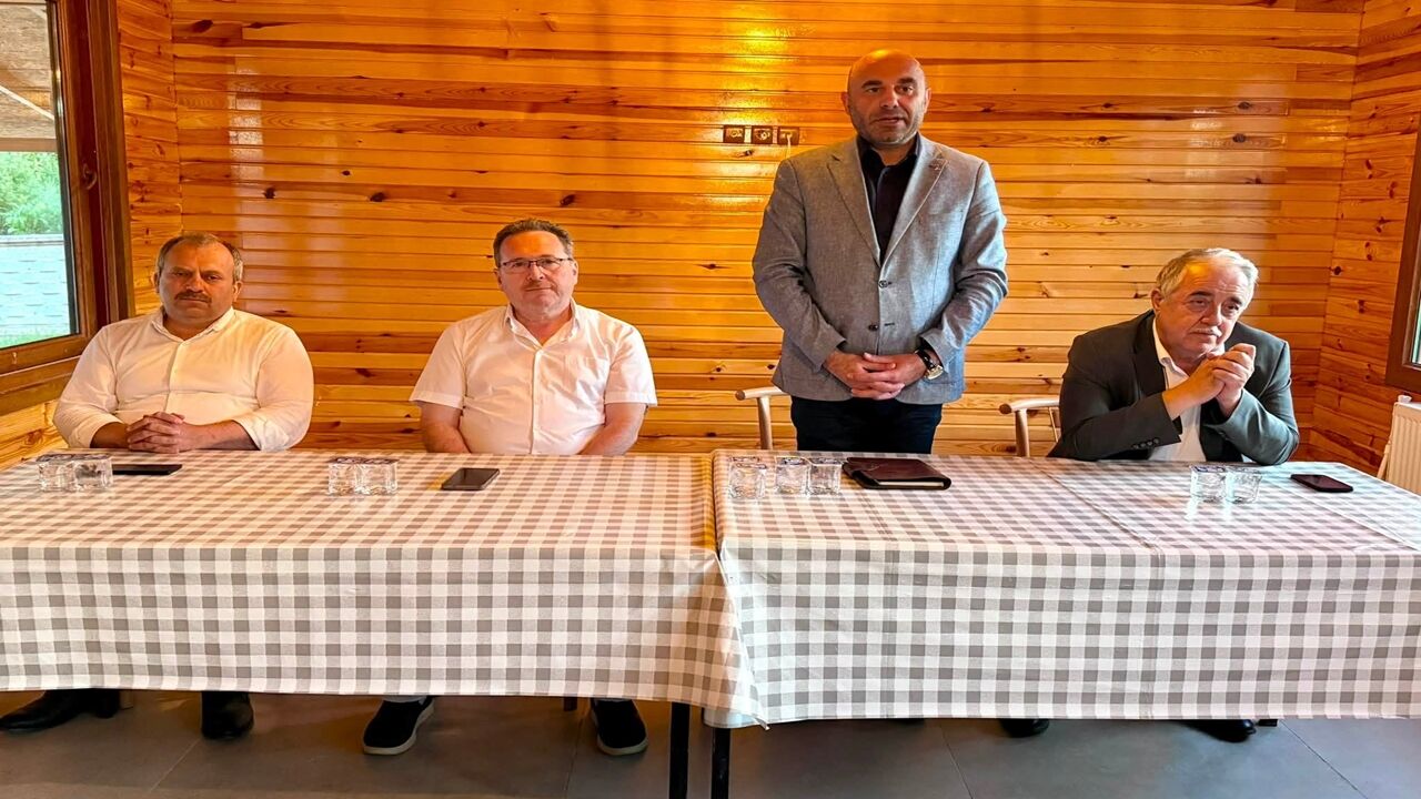 Araç Milletvekilleri Toplantı (3)