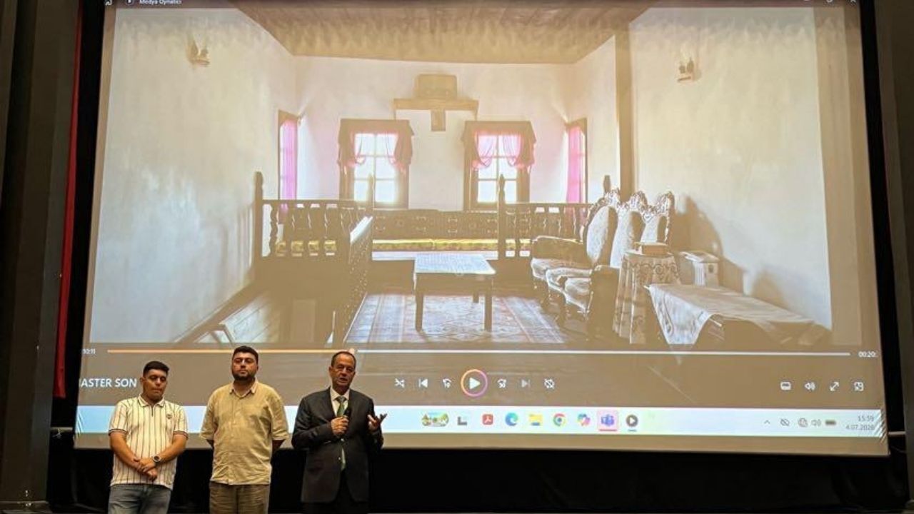 Bursa’da Kastamonu Rüzgarı Ahşabın Cazibesi Yoğun Ilgi Gördü (4)