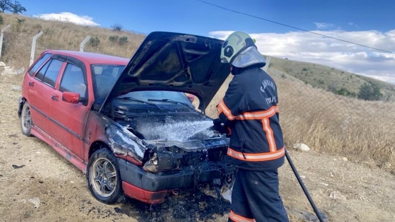 Çanrkırı Otomobil Yangın (2)