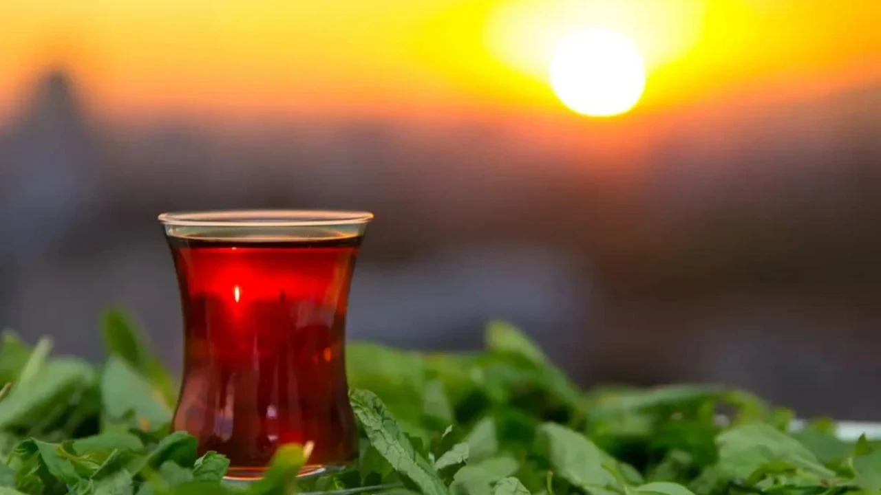 Çaya Bir Zam Daha Geldi Yeni Fiyatlar Yarından Itibaren Geçerli Olacak