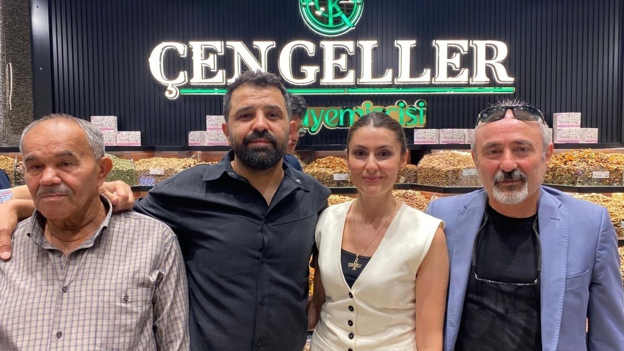 Çengeller Kuruyemişçisi Ikinci Şubesini Hizmete Açtı (2)