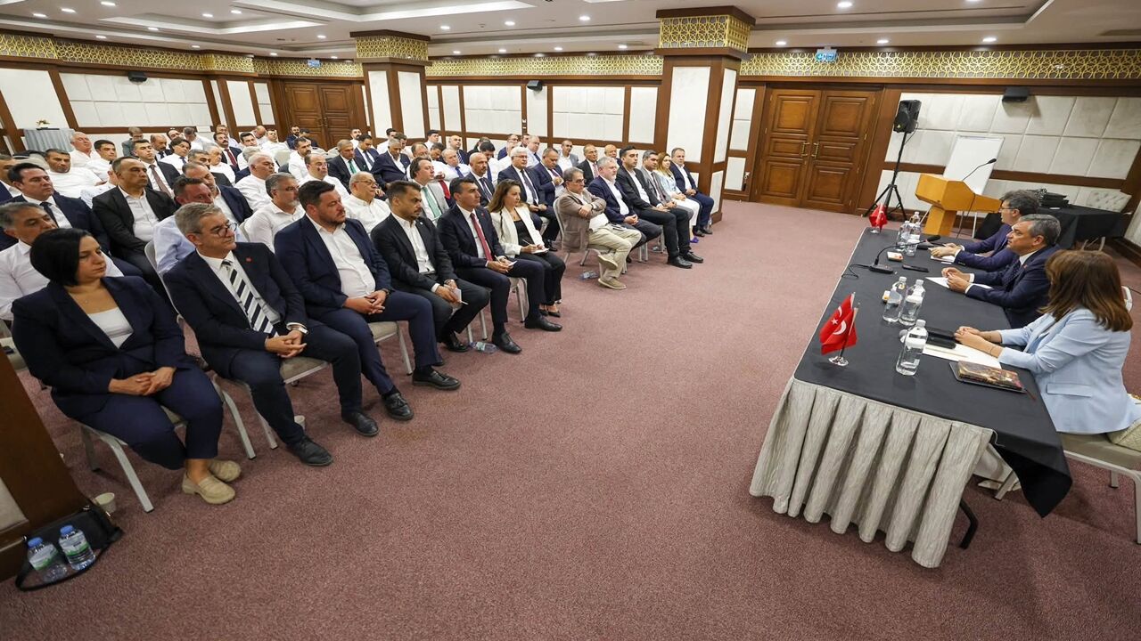 Chp De Muhalif (4)