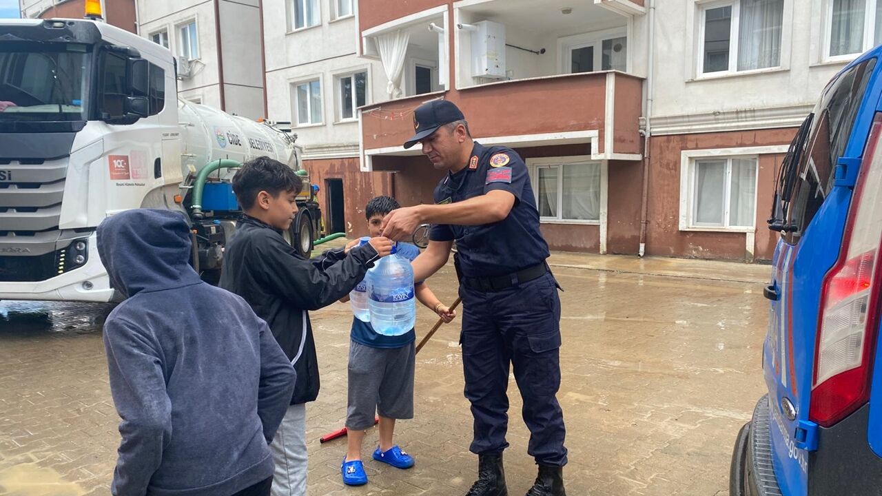 Cide Destek 800 Personel (1)