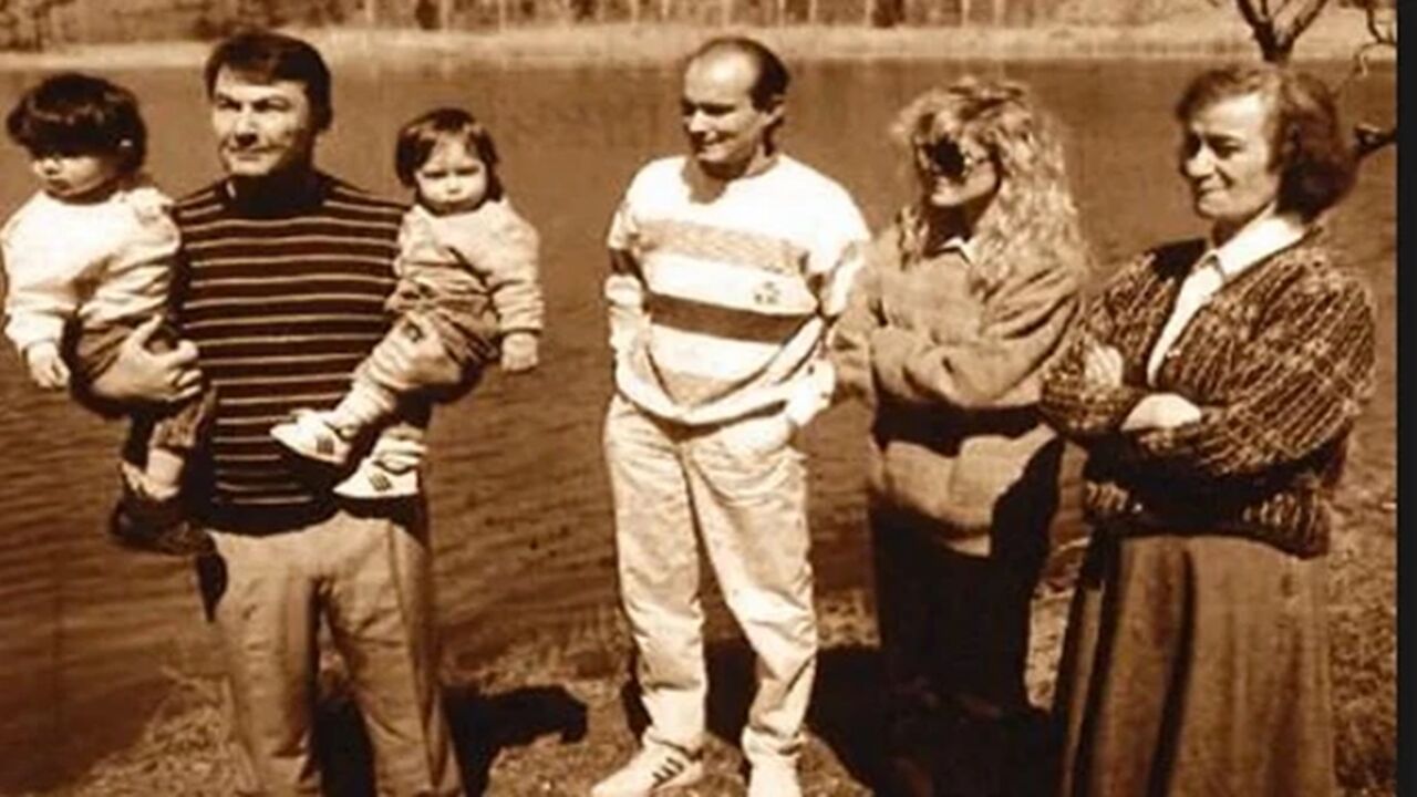 Deniz Baykal'ın Eşi Olcay Baykal 11