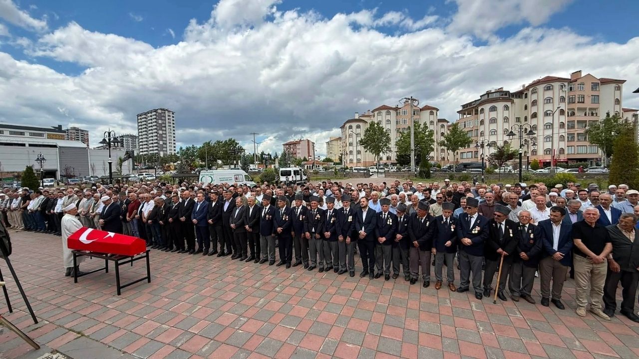 Emin Hırlı (2)