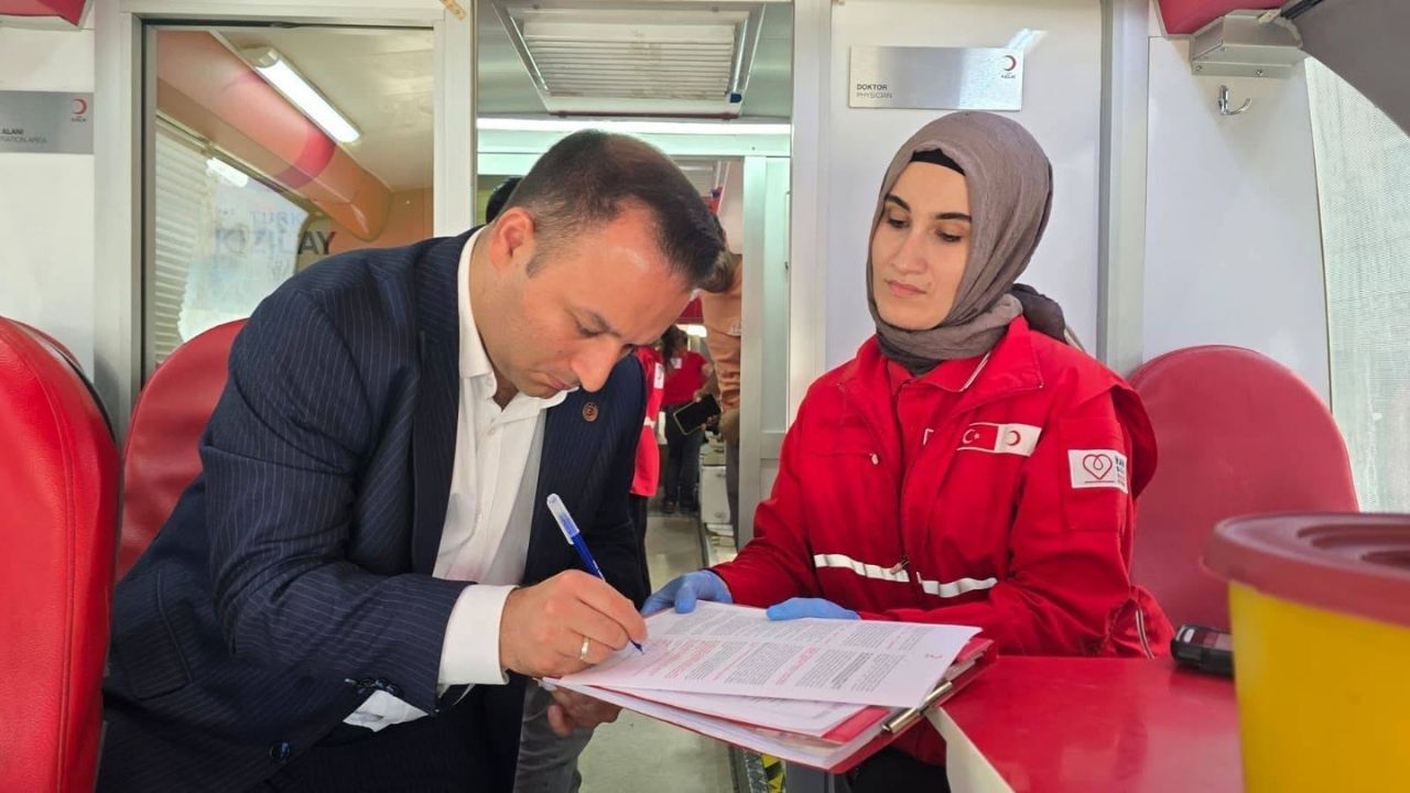 Hanönü’nde Anlamlı Kampanya Kaymakam Uslu Da Kan Bağışladı (3)