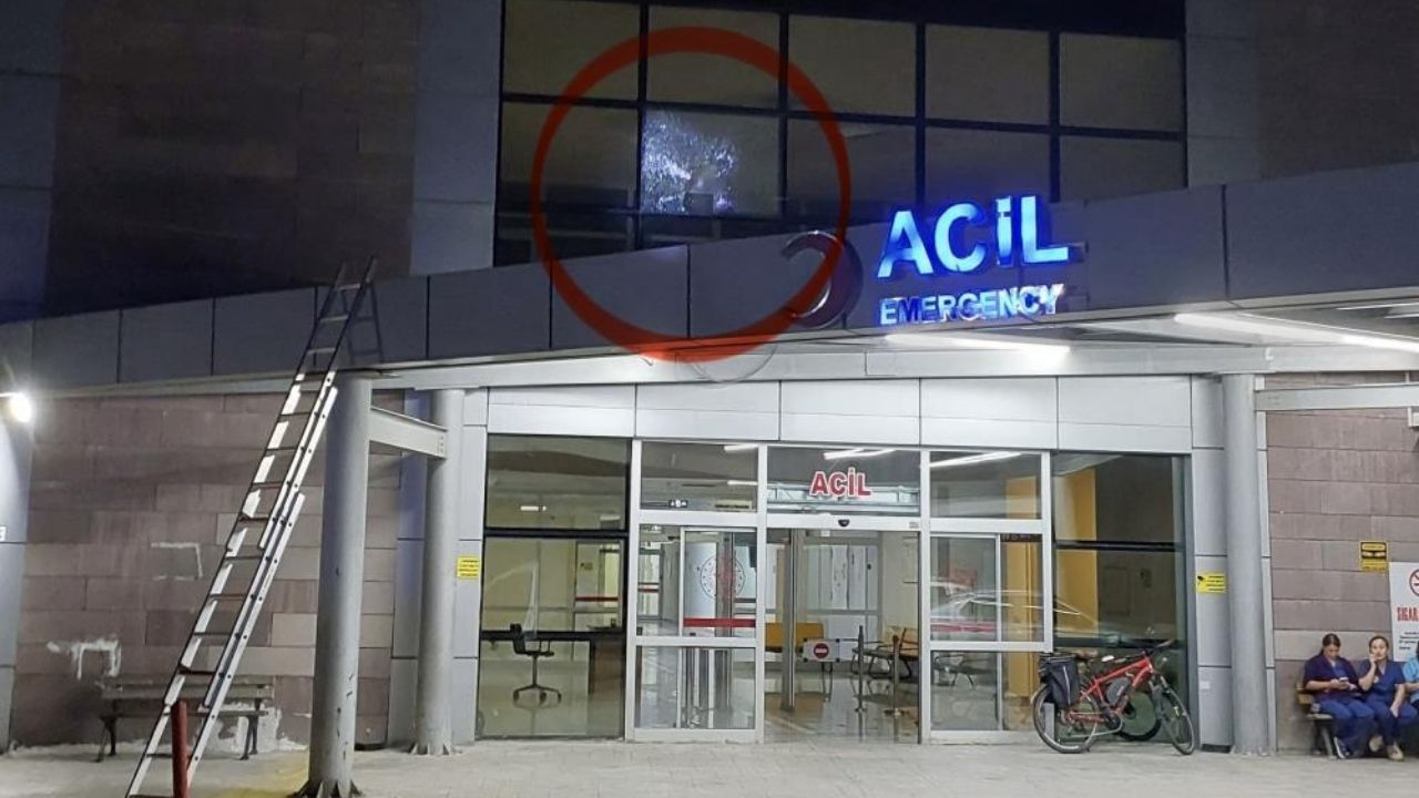 Hastane Camına Kurşun Geldi Şüpheli Silahıyla Yakalandı (1)
