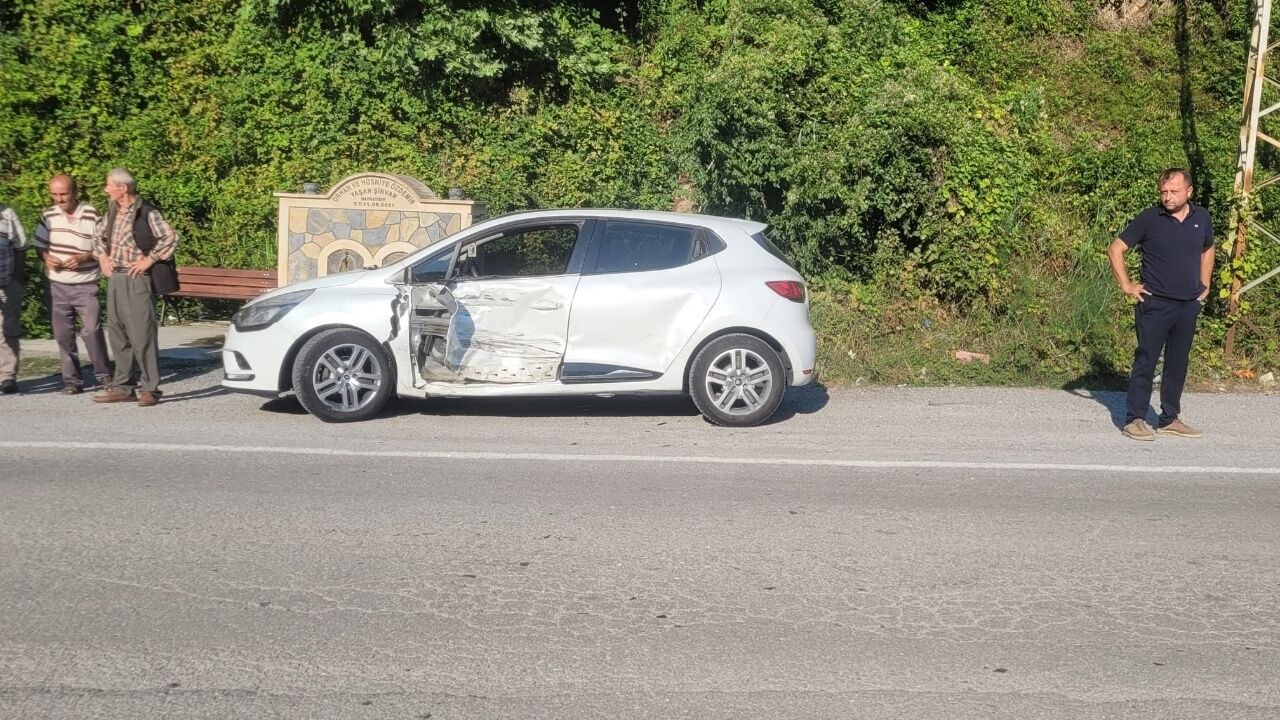 İnebolu'da Yine Aynı Köprüde Kaza! 1 Kişi Yaralandı 1
