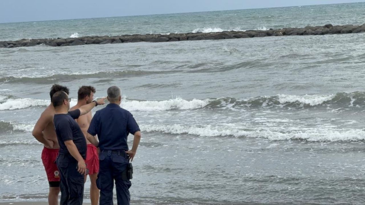 Karadeniz’de Facia Göz Göre Göre Geldi Uyarıları Dinlemediler! 1 Ölü, 2 Kişi Hastanelik Oldu (4)