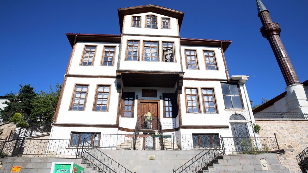 Kastamonu Halime Çavuş Kadın Derneği Üyeleri (1)