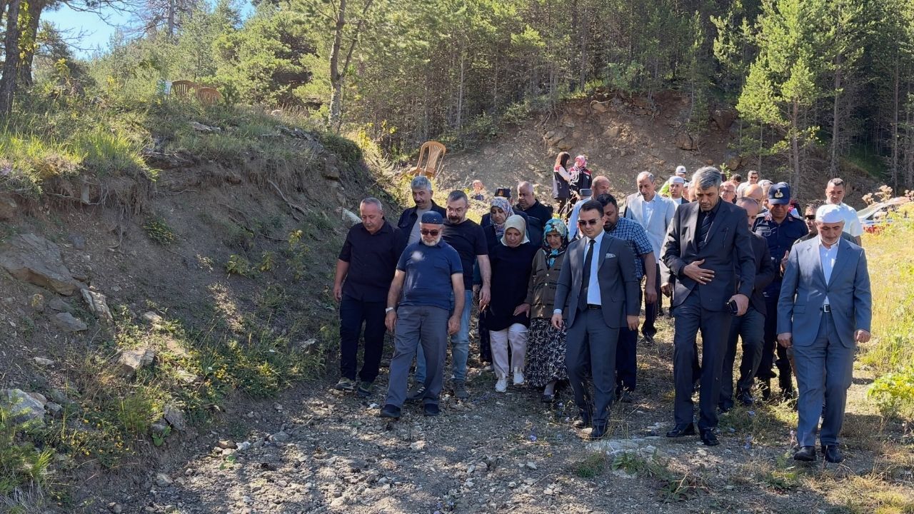 Kastamonu, Şehidi Ayhan Çayır’ı Dualarla Yad Etti (4)