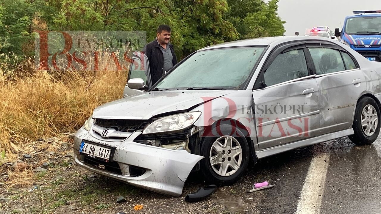 Kastamonu Taşköprü Feci Kaza 6 Yaralı (3)