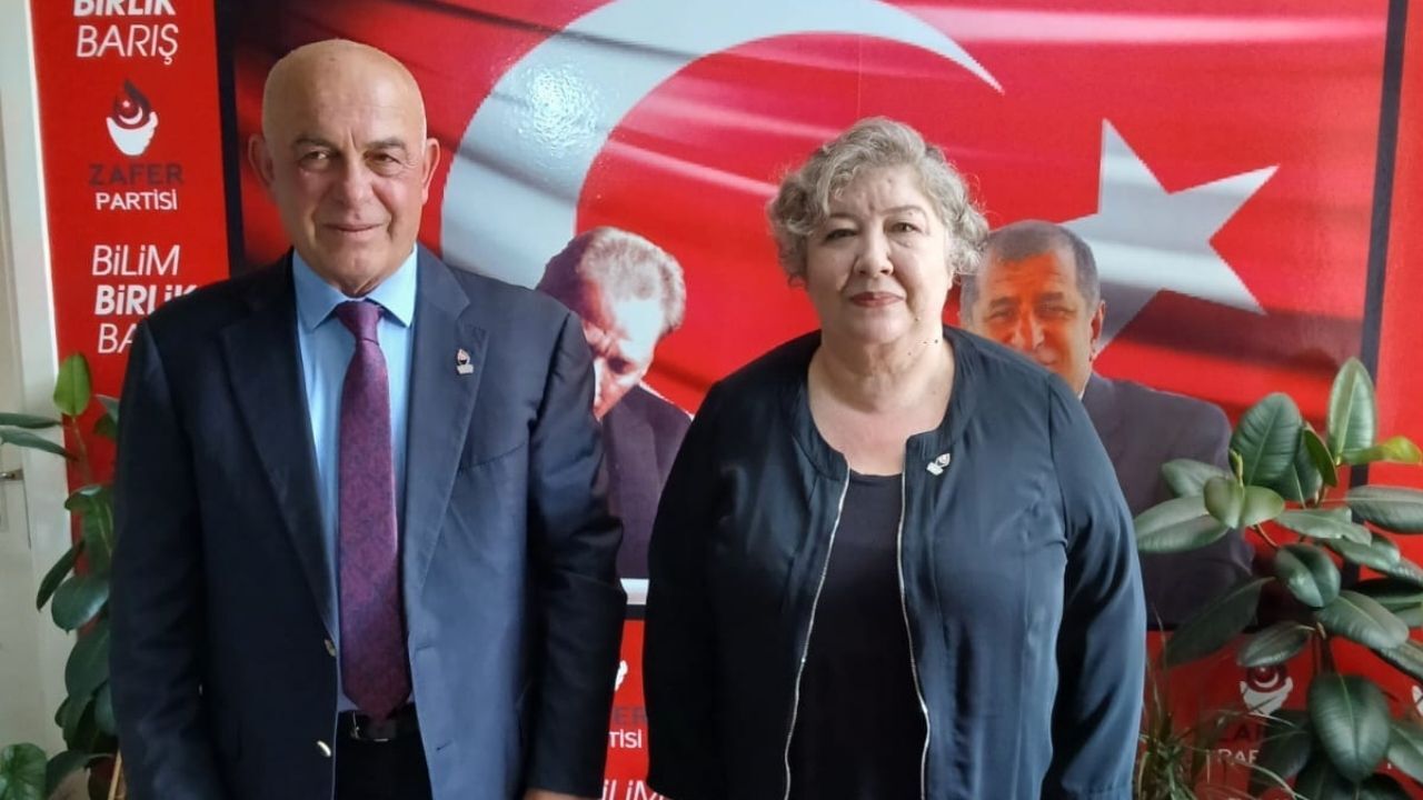 Kastamonu’da Bir Ilçeye Yeni Parti Başkanı Atandı (2)