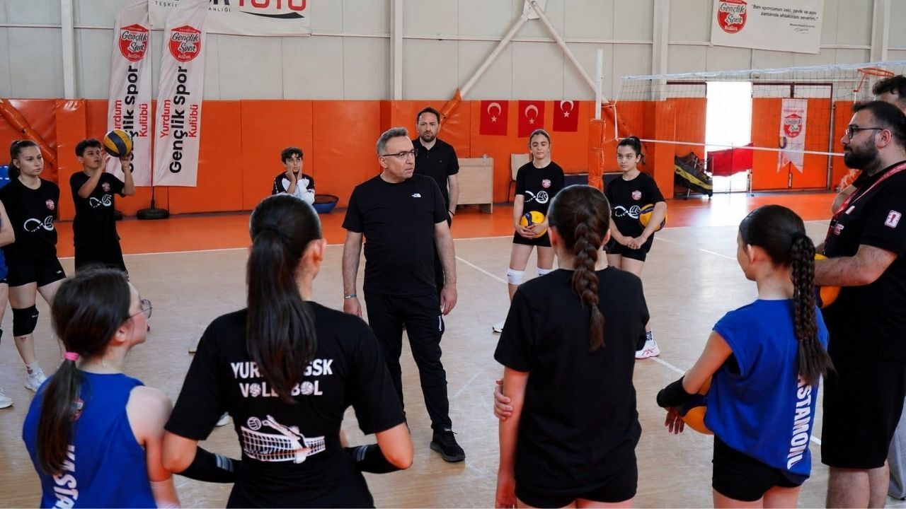 Kastamonu’da İl Müdürü Sporcularla Antrenmanda Buluştu (1)