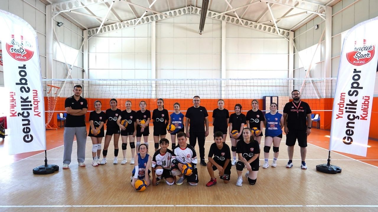 Kastamonu’da İl Müdürü Sporcularla Antrenmanda Buluştu (3)