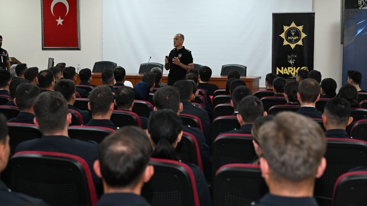 Kastamonu'da Yeni Polis Memurları Göreve Başladı